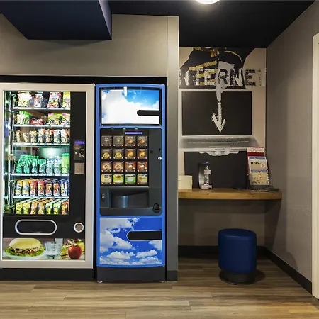 Hotel Ibis Budget Sur 2*