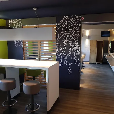 Ibis Budget Sur 2*