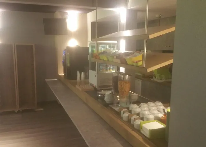 Ibis Budget Sur 2*