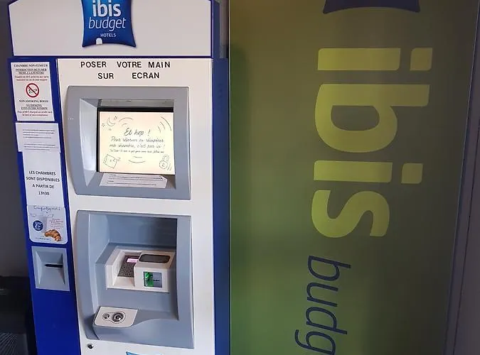 Ibis Budget Sur Hotel